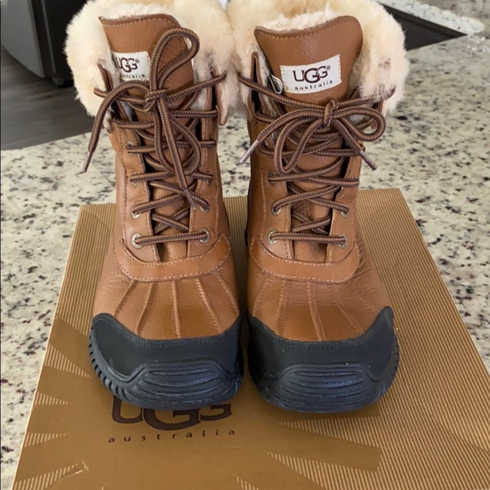 UGG Adirondack Boot II